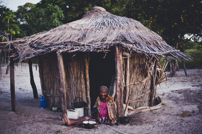 ホームスティ　モザンビーク田舎の生活